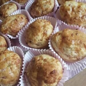 Queques de Fiambre e Queijo